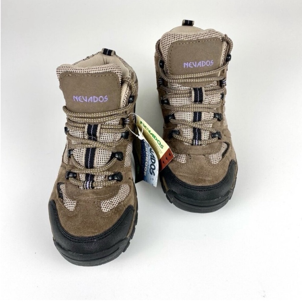 Women’s Brown Hiking Boots - Sturdy Outdoor Footwear